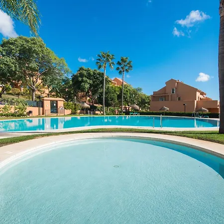Rentandhomes Penthouse Elviria Golf Apartment