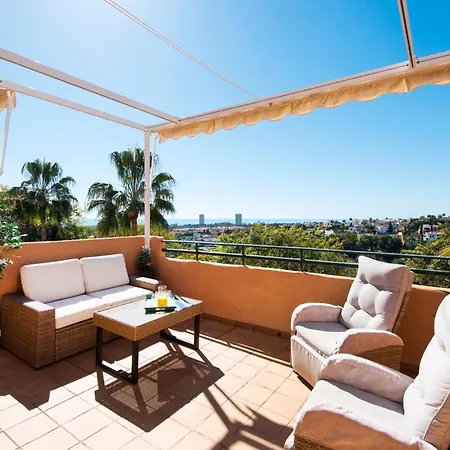 Rentandhomes Penthouse Elviria Golf *