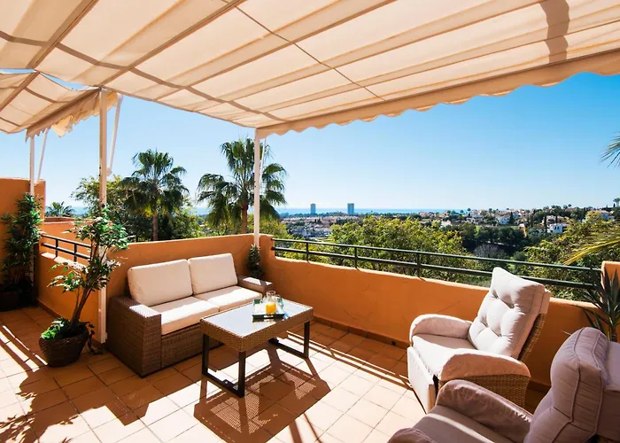 Rentandhomes Penthouse Elviria Golf